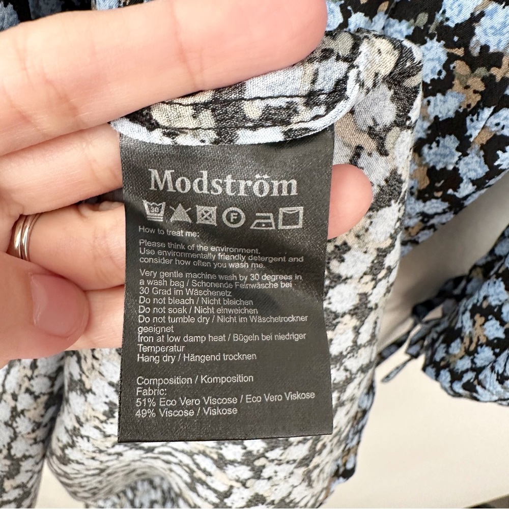 Modstrom Blue Patterned Midi Dress - Picture 10 of 10